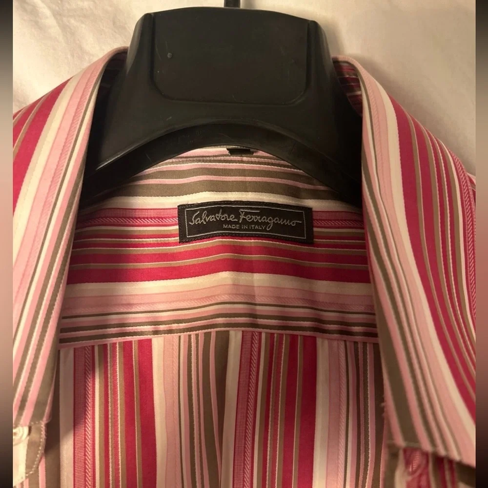 Ferragamo Button down - Picture 2 of 4